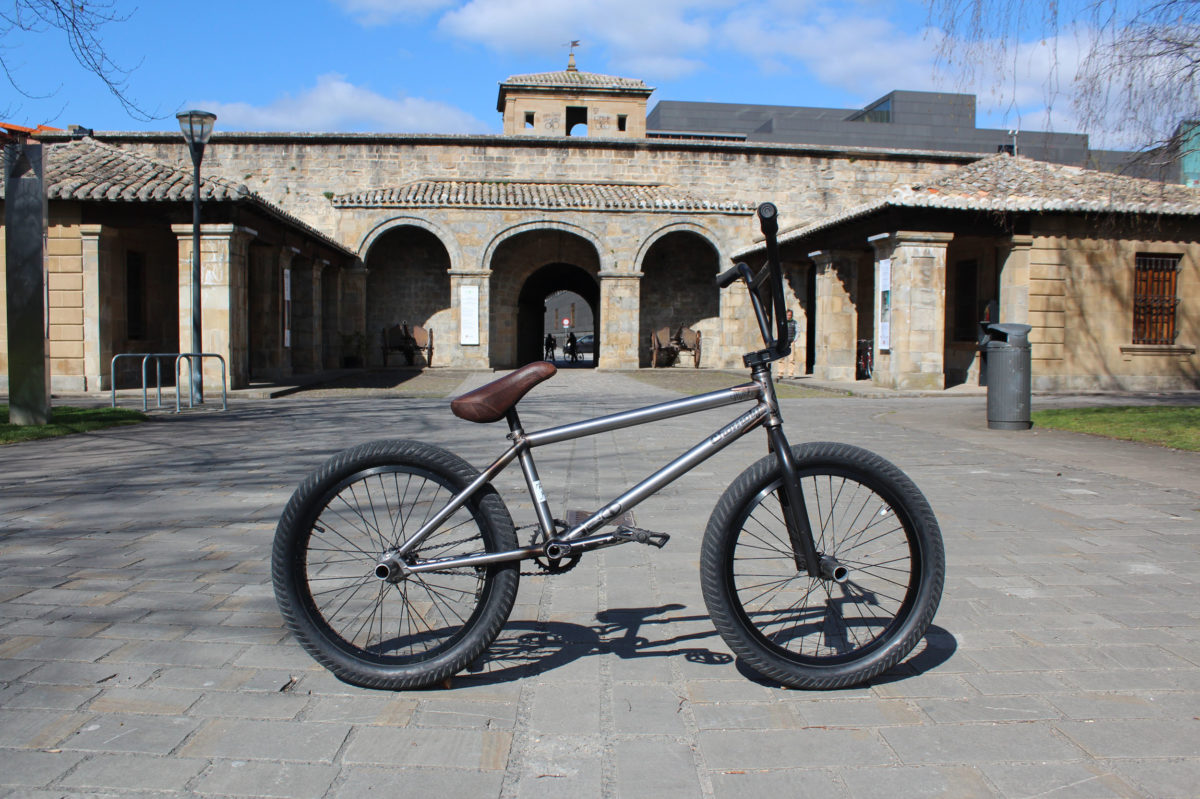 Courage Adams Bike Check On DIG